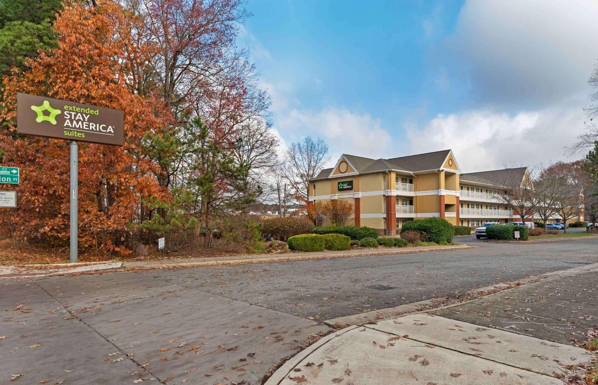 Extended Stay America Select Suites - Newport News - Oyster Point Экстерьер фото